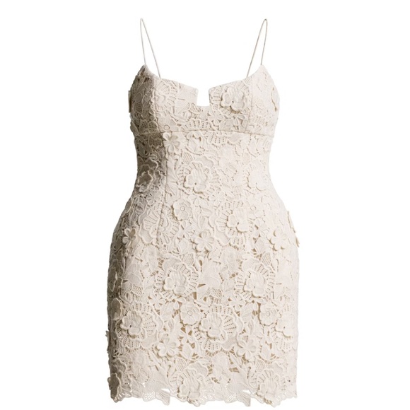 H&M x Magda Butrym White Appliquéd Hourglass Lace Dress - Picture 6 of 13